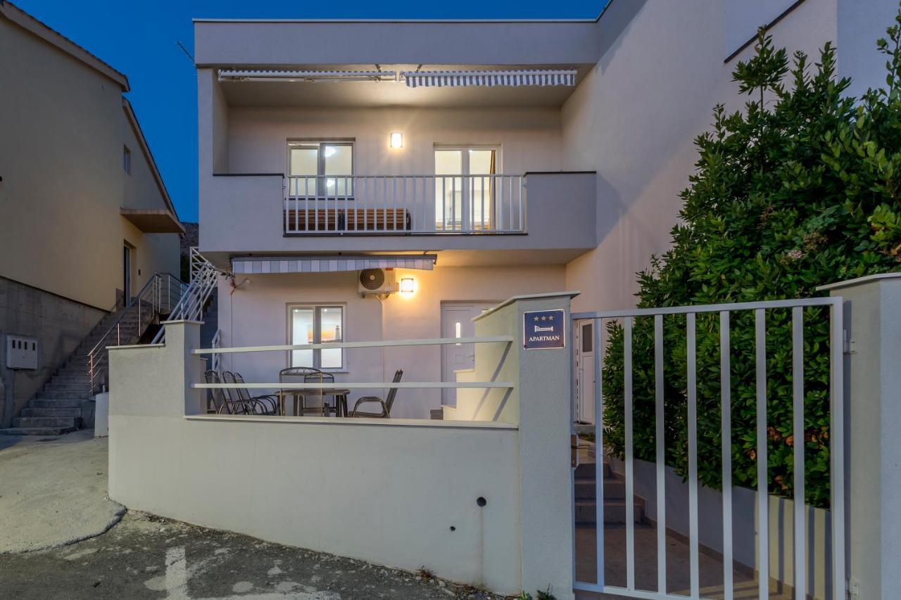 House With Private Pool Magdalena Apartamento Podstrana Exterior foto